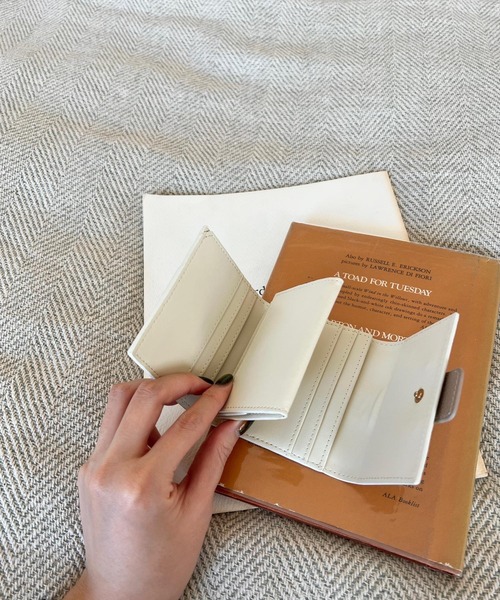 Me%（ミィパーセント） 財布 センターラインBOX 987776 レディース