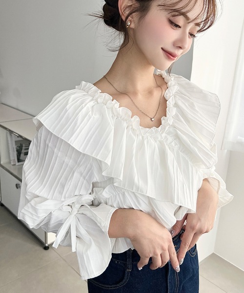 michellMacaron オフショルトップス 白 紐ブラウス 美品✨ moment+ ブラウス シャツ 「累計販売枚数3万枚突破！」ドビー