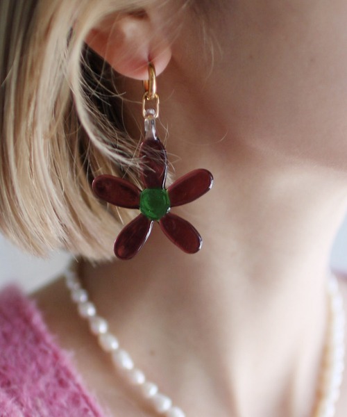 NINFA handmade（ニンファ ハンドメイド） ピアス Flower Hoops