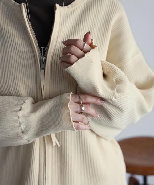 黒と白のパターン ジップアップカーディガン Acne Studios - ジップアップカーディガン - ブラック