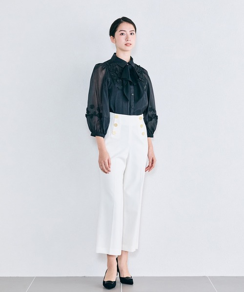 ブラウス シャツ 花モチーフ＆リボンタイブラウス レディースの画像