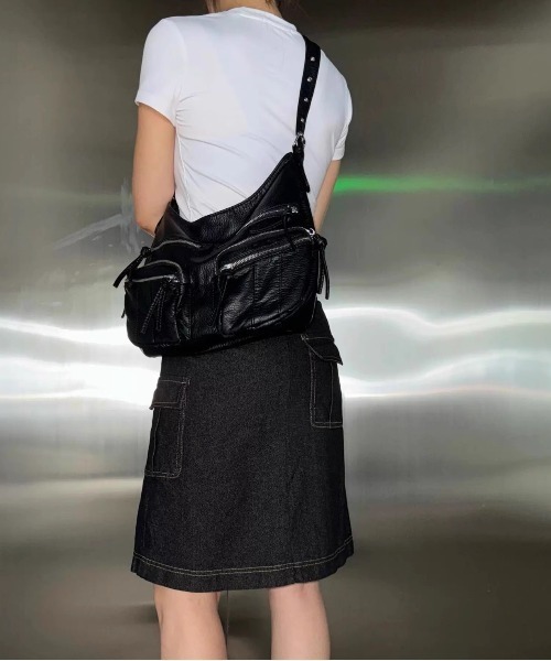 FREE STYLISTS ショルダーバッグ バッグ Y2K ハーフムーン多ポケット