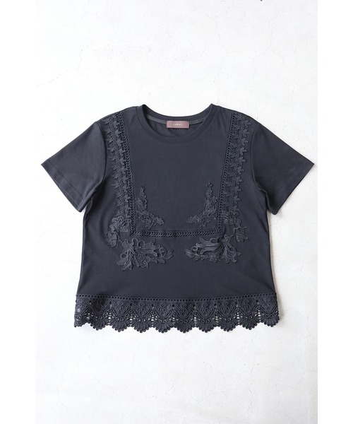 再入荷8月24日 日常にひと匙のエレガント レースTシャツ cawaii w61436ps S~L対応 半袖 クルーネック 刺繍レース ブラック ホワイト オシャレ 個性的 大人可愛い エレガント 上品 春服 春物 夏服 夏物 綿100％ レディース ファッション ミセス 30代 40代 50代 cawaii tシャツ 日常にひと匙のエレガント レースTシャツ レディース