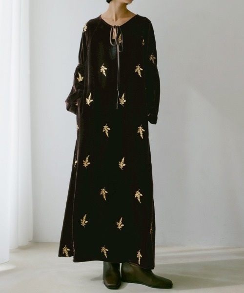 ワンピース SERARA Seraphine SS BLOSSOM ノットフロントワンピース -ラベンダープリント