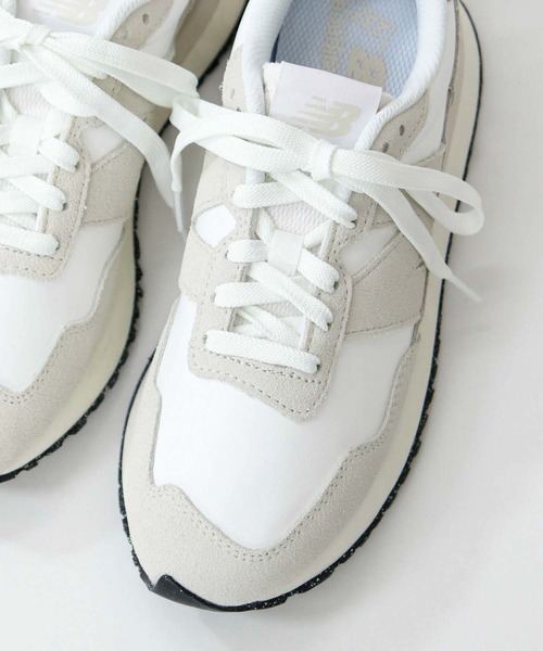【新品】New Balance ホワイト スニーカー　24.0 New Balance（ニューバランス） スニーカー ニューバランス237