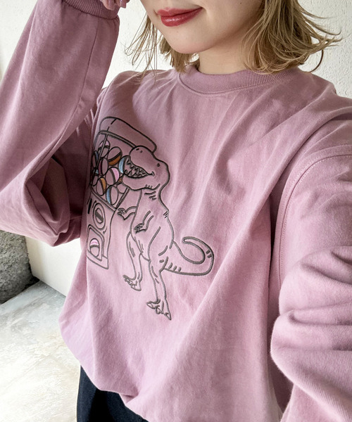 tシャツ カプセルトイを回したい恐竜刺しゅうロンTEE レディース | DOUBLE NAME | 09