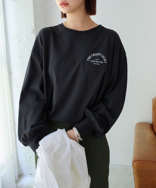 tシャツ ロゴプリントボリューム袖コットン長袖Tシャツ レディース | andme | 23
