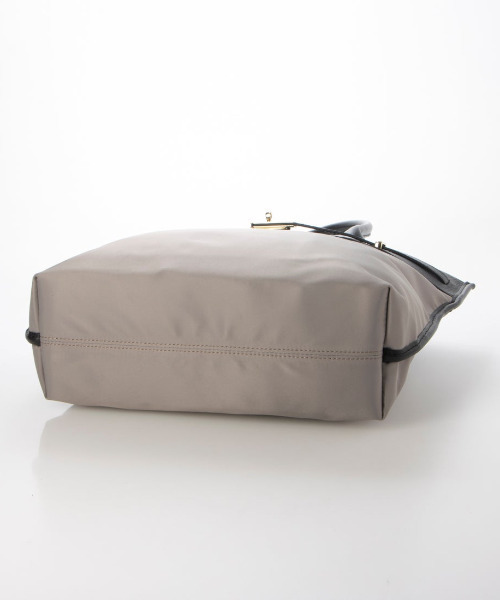 perche（ペルケ） トートバッグ perche / ナイロン牛革ヒネリ金具