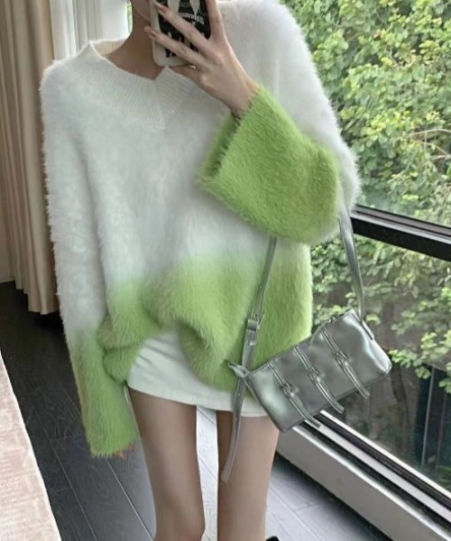 ニット セーター グラデーションシャギーVネックニットプルオーバー レディース deux amour ニット セーター グラデーションシャギーVネック