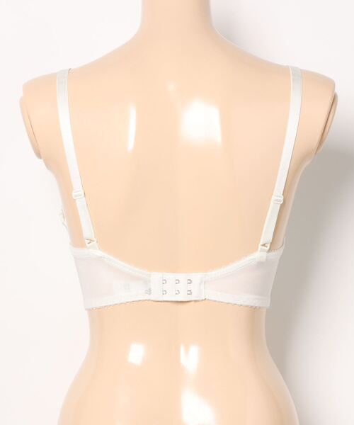 【美品】BRAH151 23-24【ワックス済み】 AMOSTYLE（アモスタイル） ブラジャー 夢みるブラ ノンワイヤー