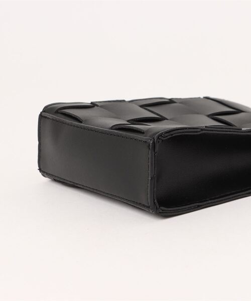 avalone レザーバッグ　ショルダーバッグ AVALON ショルダーバッグ バッグ PUレザー編みミニバッグ レディース