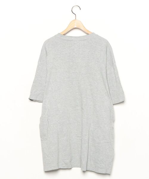 「SANTASTIC!」 半袖Tシャツ X-LARGE グレー メンズ_画像2