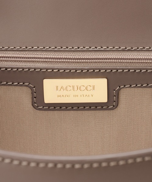 「IACUCCI」 2WAYバッグ FREE グレイッシュベージュ レディースの画像