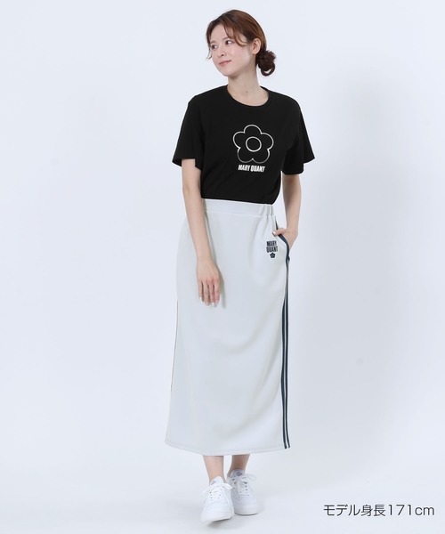 新品未使用　マリークワント　Tシャツ　ホワイト MARY QUANT（マリークヮント） tシャツ マリークワント エンボス