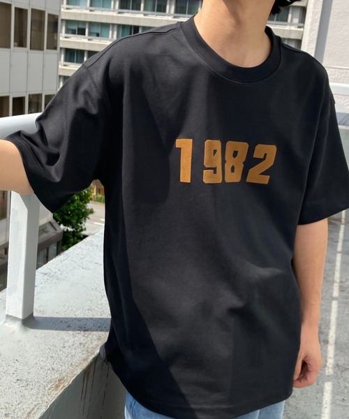 CREARE -LINO- tシャツ フロッキー加工 ナンバーロゴプリントTシャツ