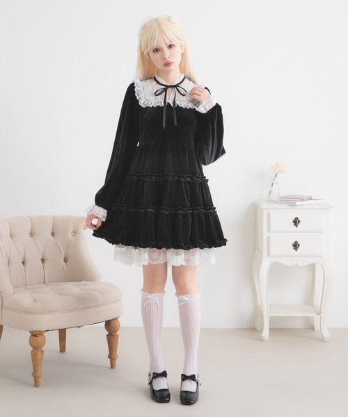 レース襟ベロアワンピース axes femme POETIQUE（アクシーズファムポエティック）の