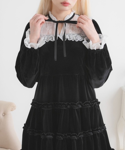レース襟ベロアワンピース axes femme POETIQUE（アクシーズファムポエティック）の
