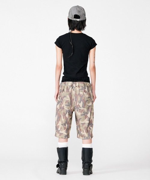 beeden スウェットパンツ EMBROIDERY LOOSE SWEAT PANTS – BEEDEN