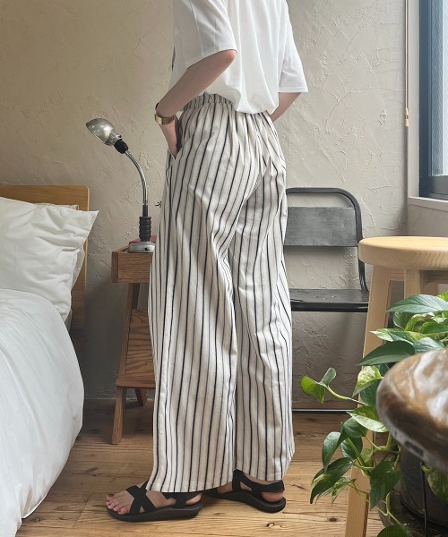 ワイドパンツ パンツ マルチストライプ柄タックワイドパンツ
