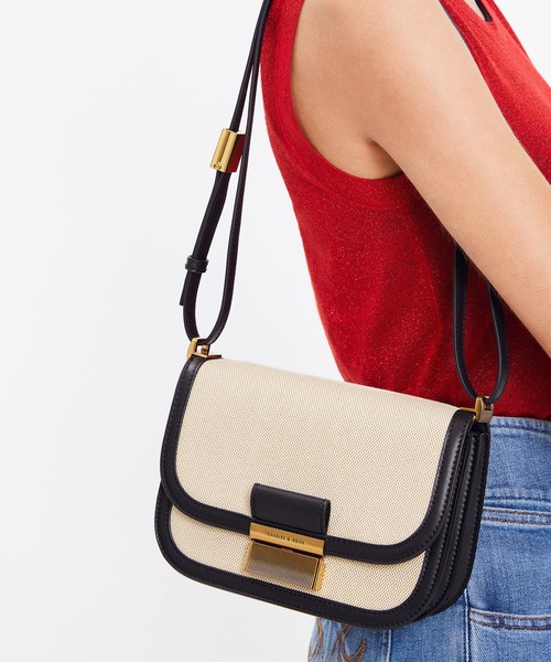 CHARLES ＆ KEITH（チャールズ&キース） 「CHARLES & KEITH