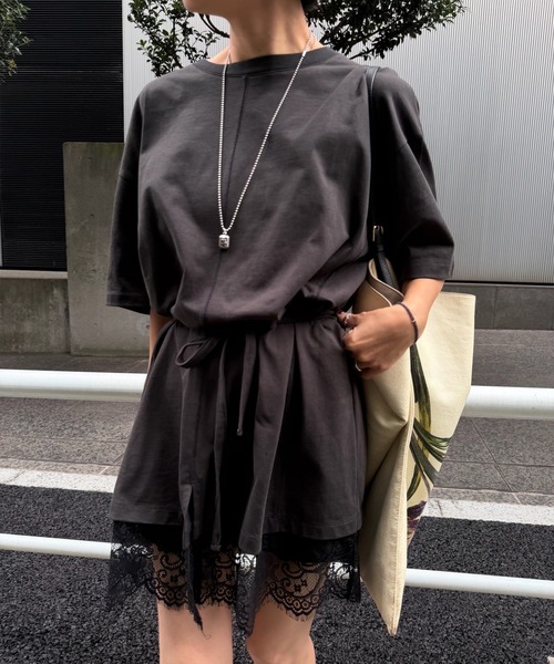 Ameri（アメリ） tシャツ 半袖 「 ZOZOTOWN限定 」 SCALLOP LACE SLIT