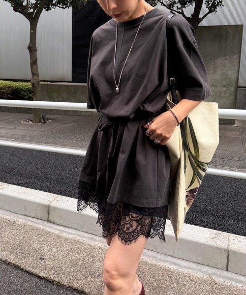 Ameri（アメリ） tシャツ 半袖 「 ZOZOTOWN限定 」 SCALLOP LACE SLIT