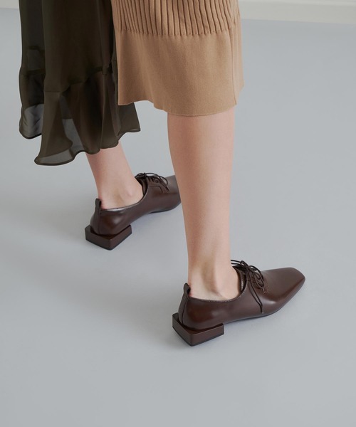 CHARLES ＆ KEITH フォーマルシューズ スクエアトゥ ダービー
