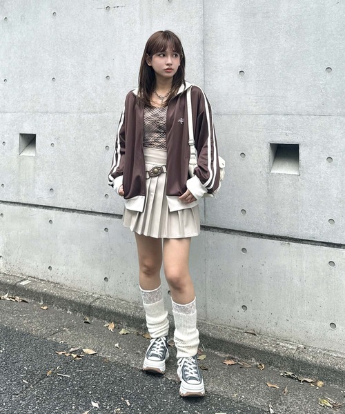 AS KNOW AS（アズノゥアズ） ジャージ ワンポイント刺繍ロゴ サイド