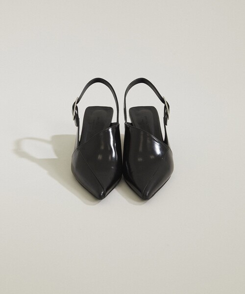 未使用✨UNITED TOKYO ヒールパンプス レザー ストラップ 23.5 未使用✨UNITED TOKYO ヒールパンプス レザー ストラップ 23.5