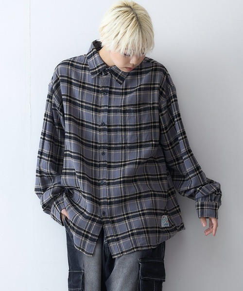 ArgueCultureＴシャツチェーン付きデザインゆったりウォッシュド CI91X94_sub27_L.jpg