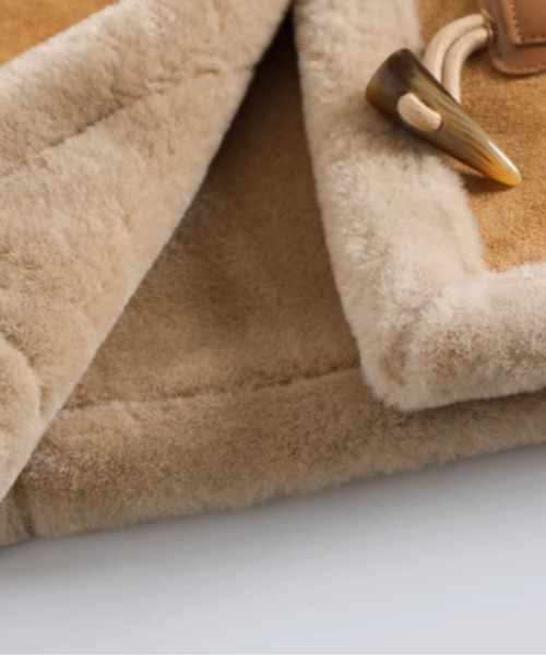 LA POMME petit（ラポミ・プチ） ムートンコート ボアコート