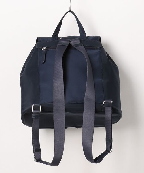 COLE HAAN デイバック リュック ナイロンフラップバックパック