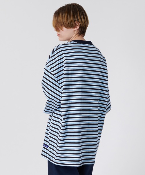 「ONCILY」 半袖Tシャツ MEDIUM ブルー メンズ