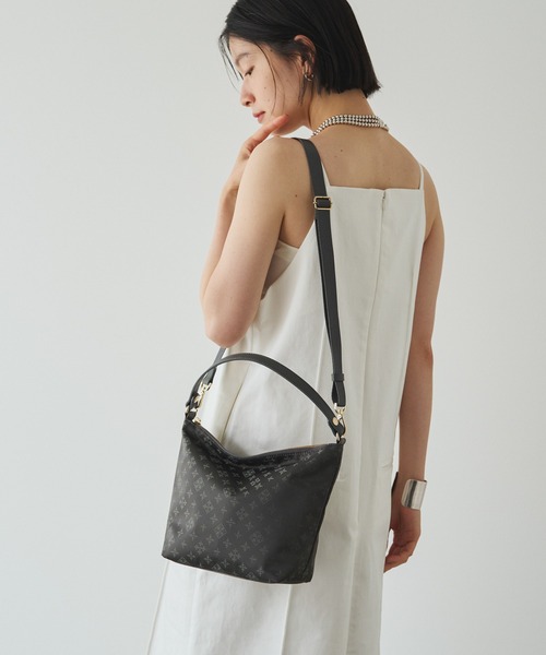 RUSSET ラシット　ショルダーバッグ BOX SHOULDER BAG｜russet (ラシット)｜パル公式通販サイト｜PAL CLOSET