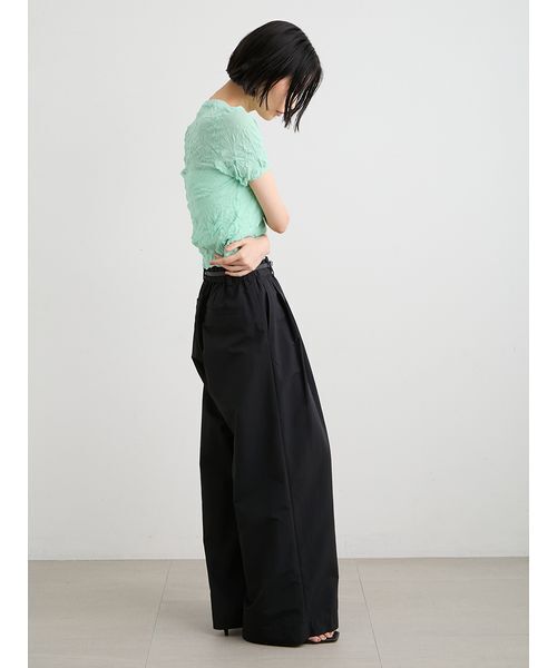 パンツ 「洗える・撥水」ベルト付き撥水タックパンツ レディースの画像