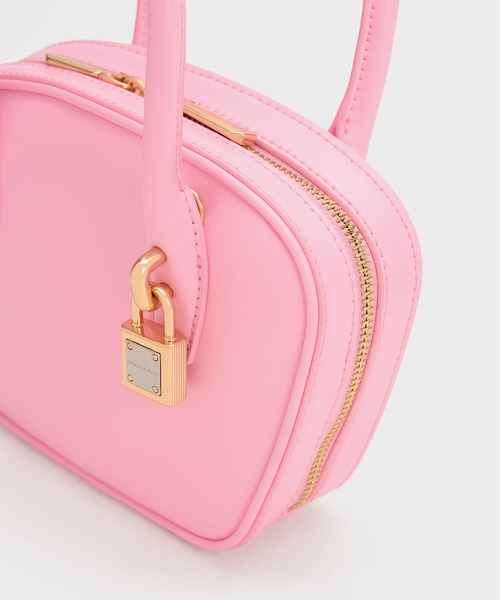 CHARLES ＆ KEITH（チャールズ&キース） 「CHARLES & KEITH」 2WAY