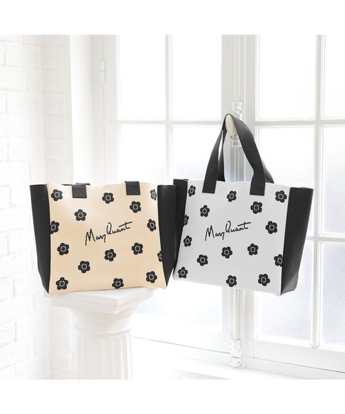 MARY QUANT（マリークヮント） トートバッグ マリークワント サイン