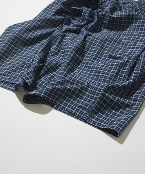 CAHLUMN（カウラム） パンツ Indigo Madras Check Cropped Easy Pant
