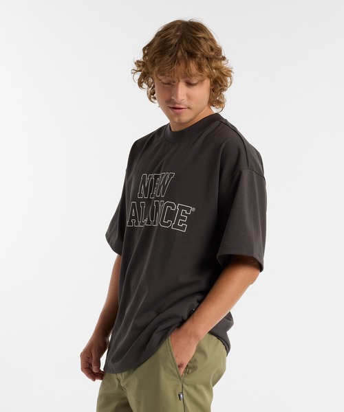 New Balance - New Balance スタックドロゴショートスリーブTシャツ ブラック 2XL Sport Essentials Stacked Logo ショートスリーブTシャツ（T