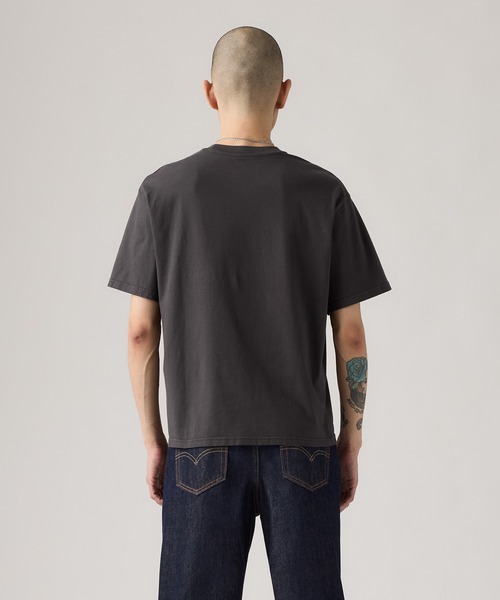 Levi's（リーバイス） tシャツ ボックスシルエット クロップド Tシャツ
