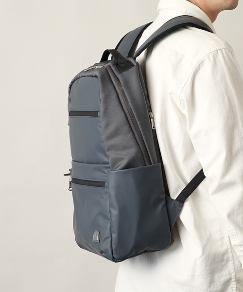 MADDEN EQUIPMENT（メデン イクイップメント） ショルダーバッグ