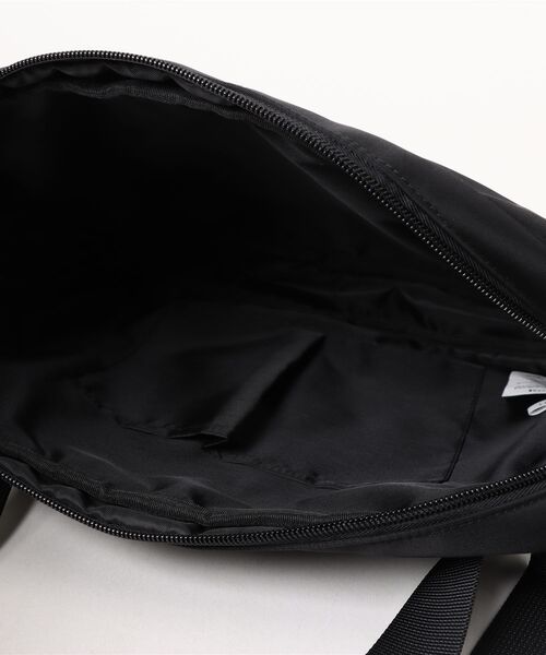 LB/S ショルダーバッグ 「Dual Master/デュアルマスター」スクエア