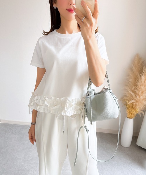 夏のおしゃれに❤️ゆったり裾フリルトップス普段着にも最適 &. NOSTALGIA tシャツ 「ZOZO限定」裾フリルTシャツ（接触冷感