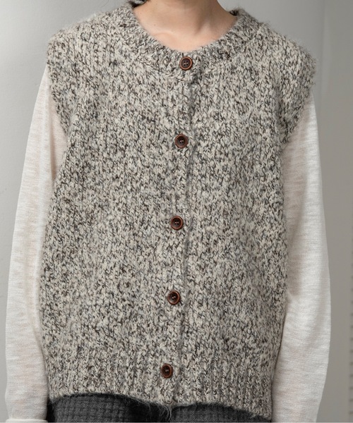 lawgy（ラウジー） ベスト ジレ fluffy mix wood like button knit