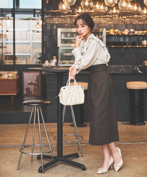 SWINGLE（スウィングル） ブラウス シャツ パールボタン付フリル