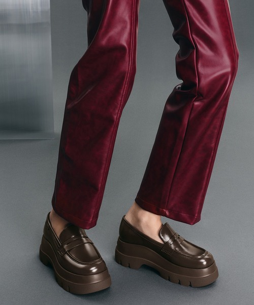 CHARLES ＆ KEITH（チャールズ&キース） ローファー Leoi レオイ