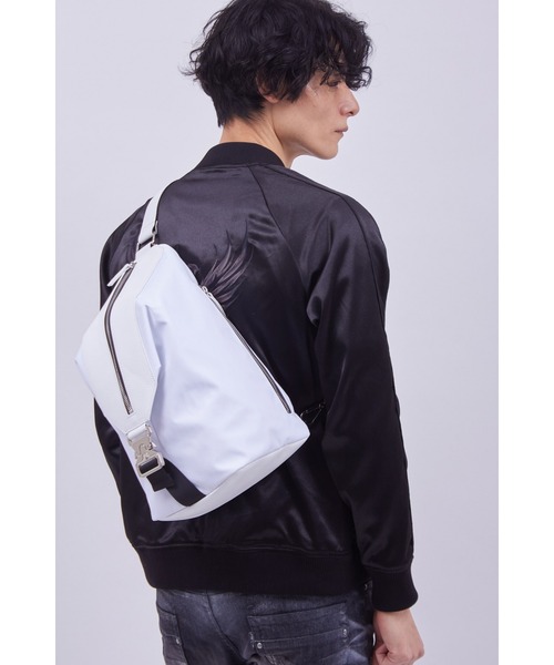 ウエストポーチ レザーナイロンフォルデッドワンショルダーBAG メンズの画像