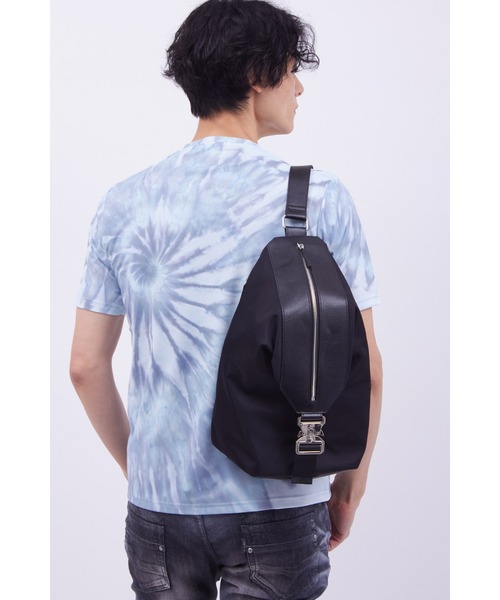ウエストポーチ レザーナイロンフォルデッドワンショルダーBAG メンズの画像