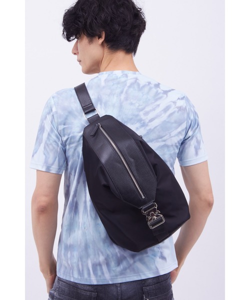 ウエストポーチ レザーナイロンフォルデッドワンショルダーBAG メンズの画像