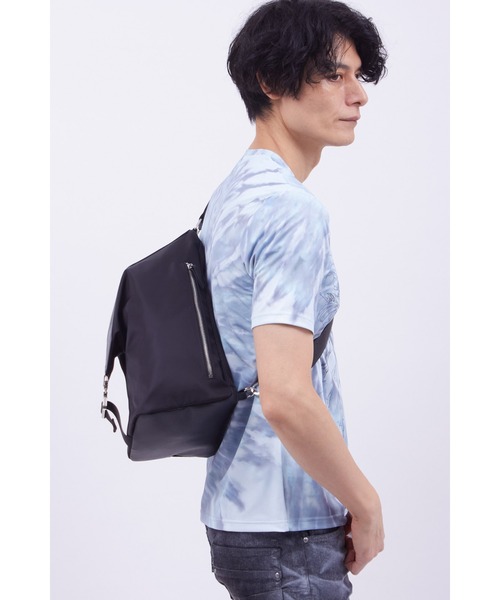 ウエストポーチ レザーナイロンフォルデッドワンショルダーBAG メンズの画像